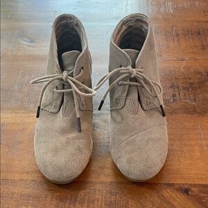 Toms Women's Suede Wedges - Taupe